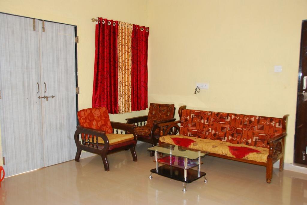 Sadgurukrupa Villa Mahableshwar Mahābaleshwar Exterior foto